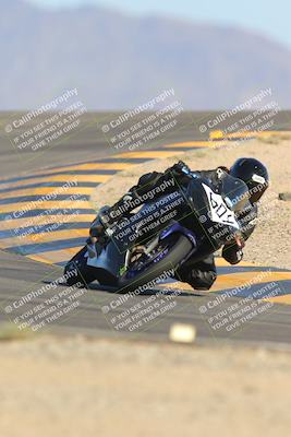 media/Oct-07-2023-CVMA (Sat) [[f84d08e330]]/Race 13 500 Supersport-350 Supersport/